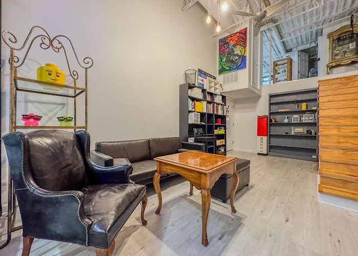 Apartment Comfort West Urban Loft House *