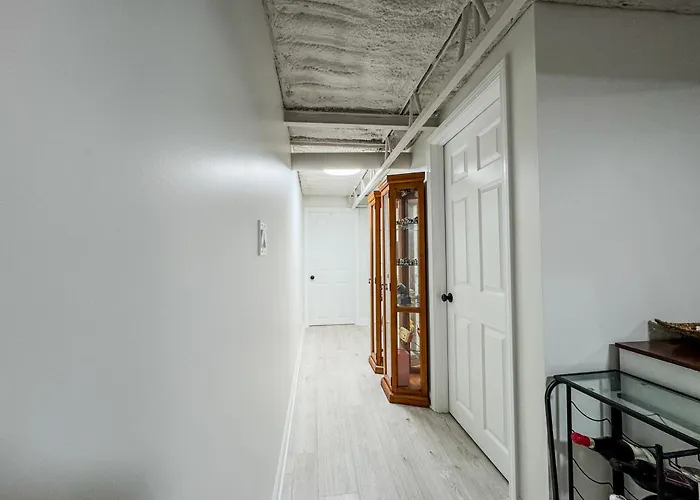 Comfort West Urban Loft House Apartment