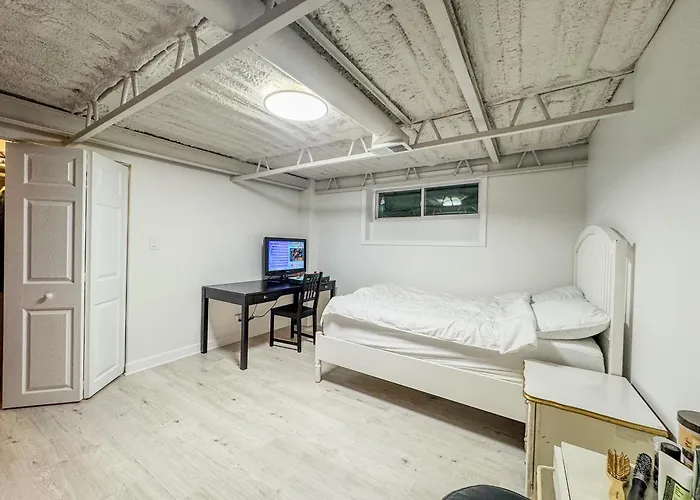 Apartment Comfort West Urban Loft House