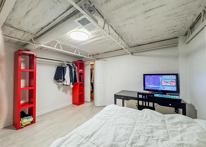 Comfort West Urban Loft House Chicago