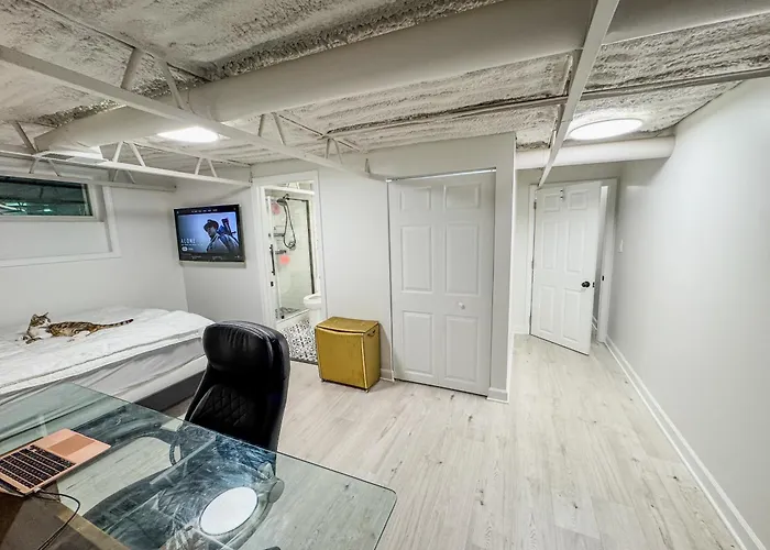 Comfort West Urban Loft House Apartment Chicago